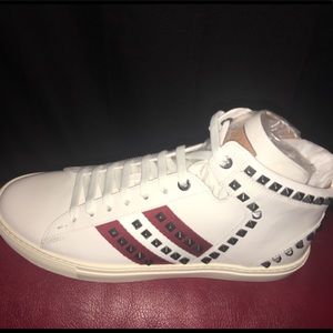 Bally’s brand new!! Never worn.